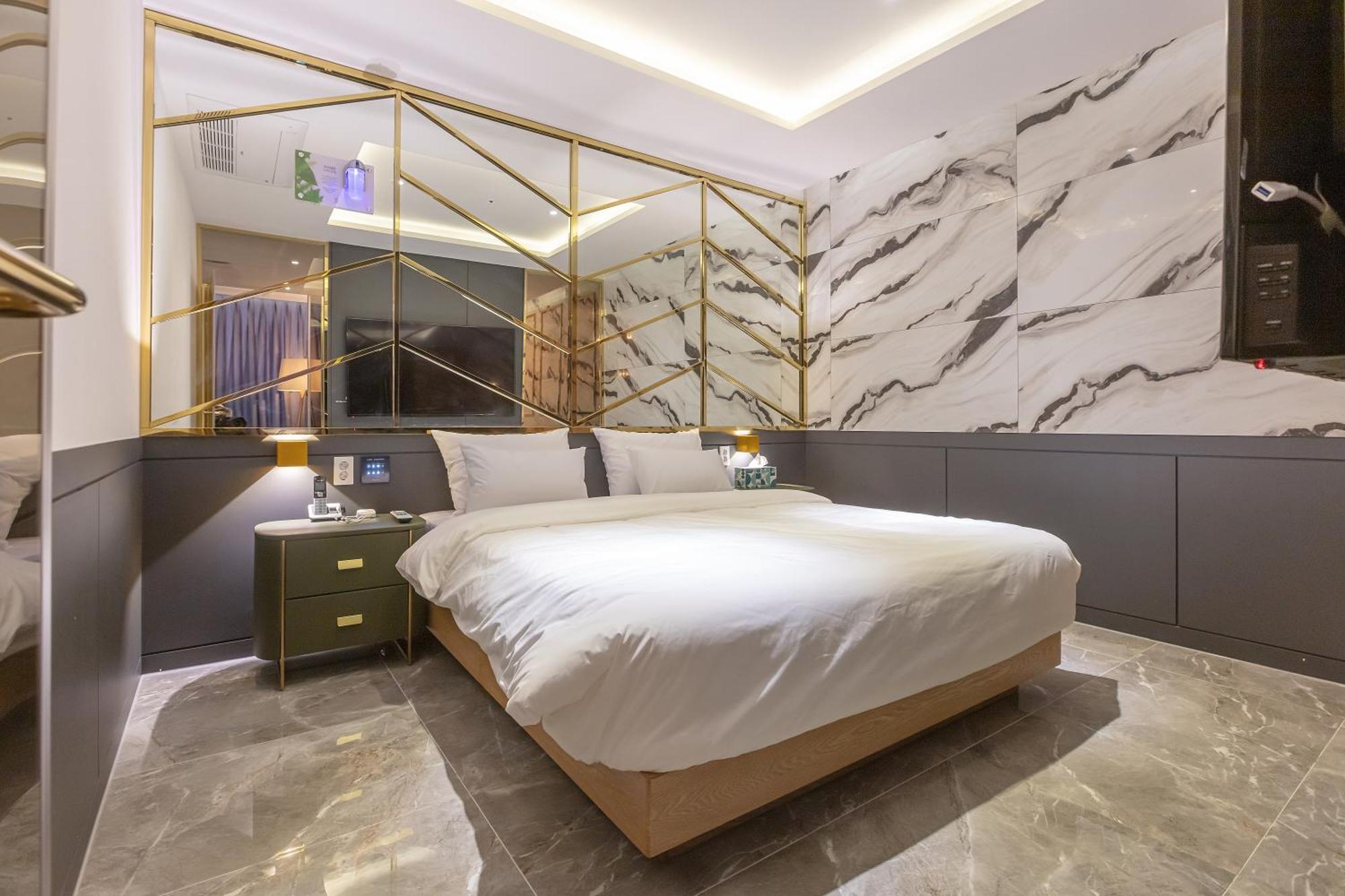 Nomad Hotel Gimhae Zewnętrze zdjęcie