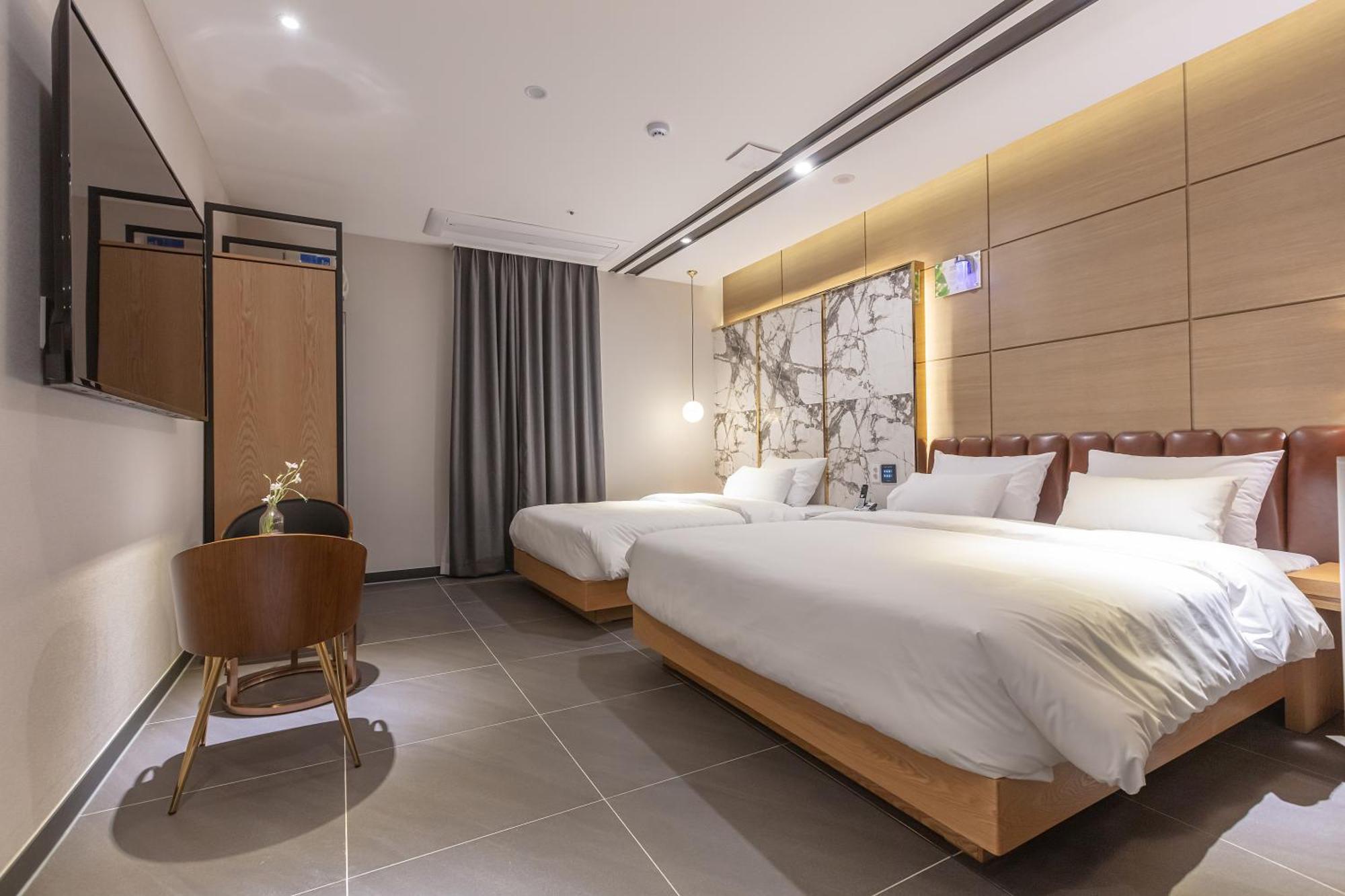 Nomad Hotel Gimhae Zewnętrze zdjęcie